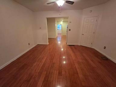 Main picture of 1162 S 11th St