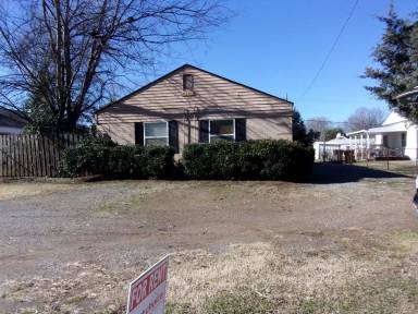 Main picture of 1233 Bose Ave