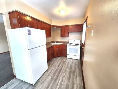 Main picture of 11059 W Hampton Ave