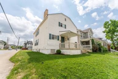 Main picture of 1298 N 5th St