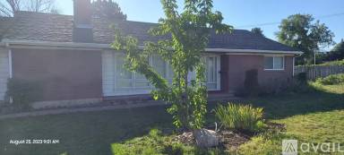 Main picture of 4990 Ben Lomond Ave