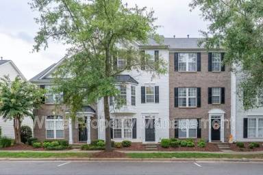 Main picture of 12769 Bullock Greenway Blvd