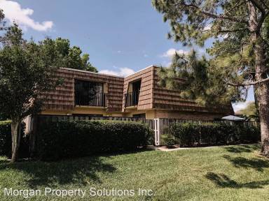 Main picture of 5253 Middle Ct