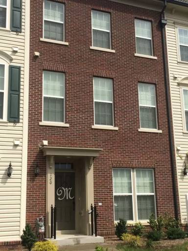Main picture of 120 Apricot St