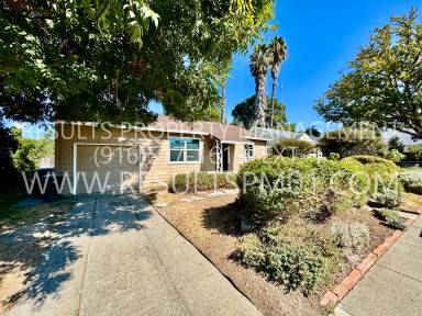 Main picture of 733 McClatchy Way