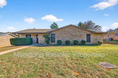 Main picture of 3014 Jennifer Ave