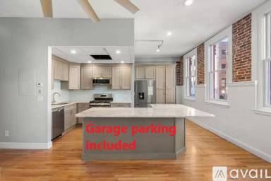 Main picture of 60 Washington St