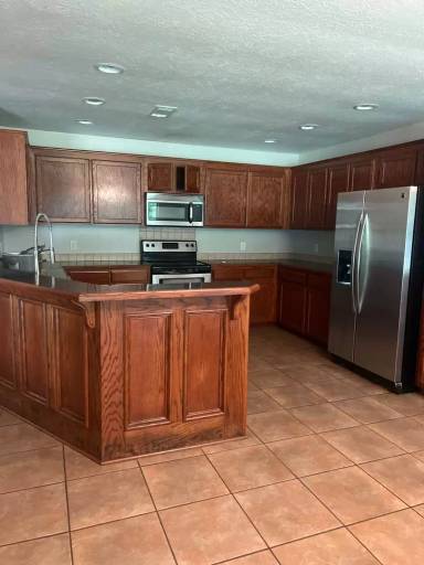 Main picture of 143 Hazel Ln