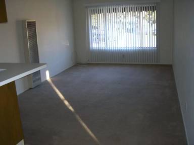 Main picture of 1745 Redondo Ave