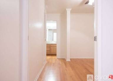 Main picture of 11750 W Sunset Blvd
