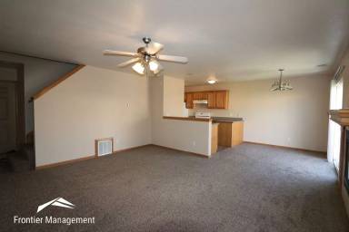 Main picture of 911 Jackalope Ct