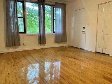 Main picture of 1449 W Huron St