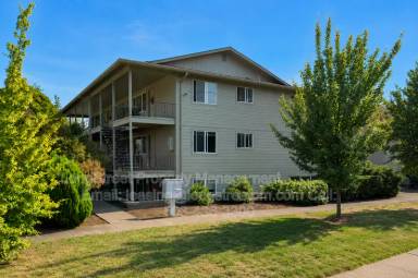 Main picture of 329 SW 10th St