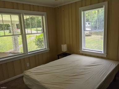 Main picture of 464 Cooley Rd