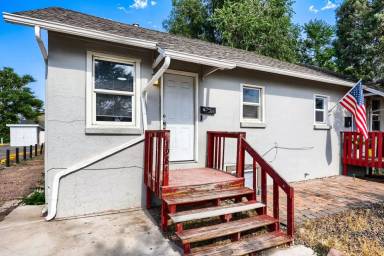 Main picture of 1740 Galena St