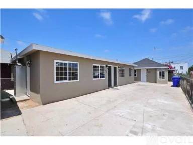 Main picture of 2974 Franklin Ave