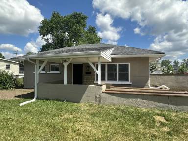 Main picture of 1016 Leona Ave