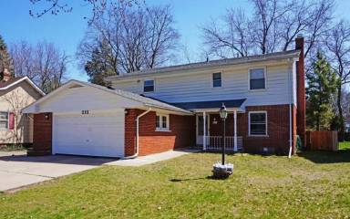 Main picture of 211 Woodsboro Dr