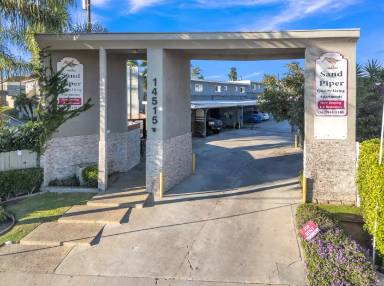 Main picture of Sandpiper Apartments