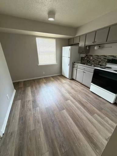 Main picture of Candlewood Apartments