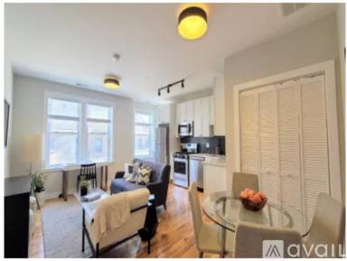 Main picture of 656 Wrightwood Apartments