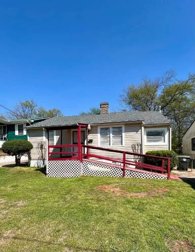 Main picture of 1537 18th St SW