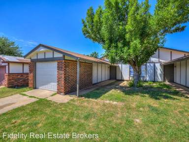 Main picture of 7813 S Douglas Ave