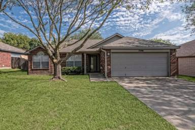 Main picture of 7206 Pappus Ct