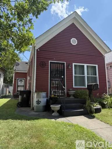 Main picture of 3446 W Jefferson St