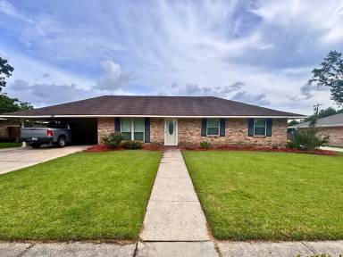 Main picture of 9618 Wesson St