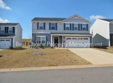 Main picture of 114 Wedgemere Dr