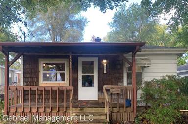 Main picture of 1536 Waldman Ave