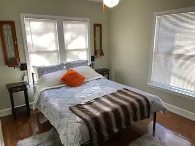 Main picture of 5713 Woodrow Ave