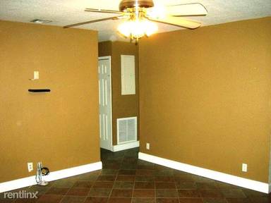 Main picture of 2301 SW 50th Ter