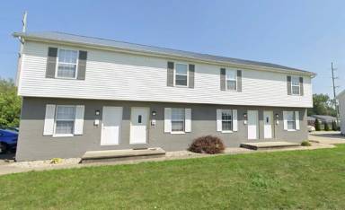 Main picture of 42-48 Cir Dr