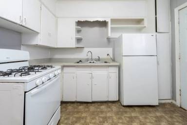 Main picture of 1728 N Holyoke Ave