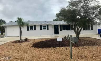 Main picture of 2990 10th St N