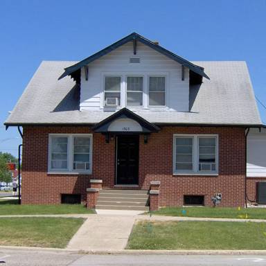 Main picture of 706 Lincoln Ave