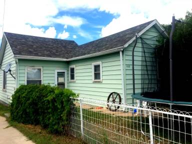 Main picture of 150 N Hodgeman St