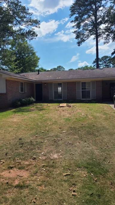 Main picture of 629 Thorpe St