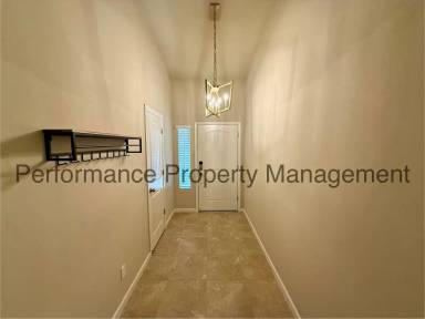 Main picture of 9024 Selma St
