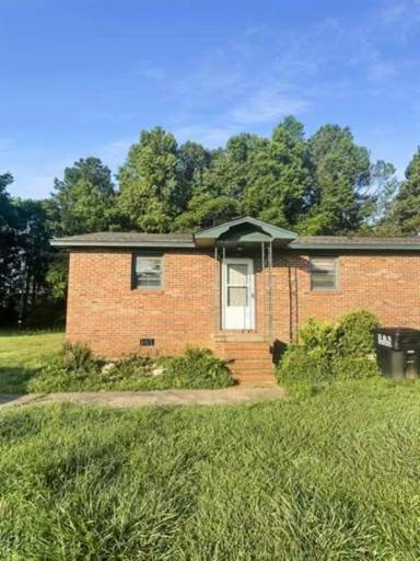 Main picture of 1128 Erskine Rd