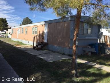 Main picture of 251 W River St