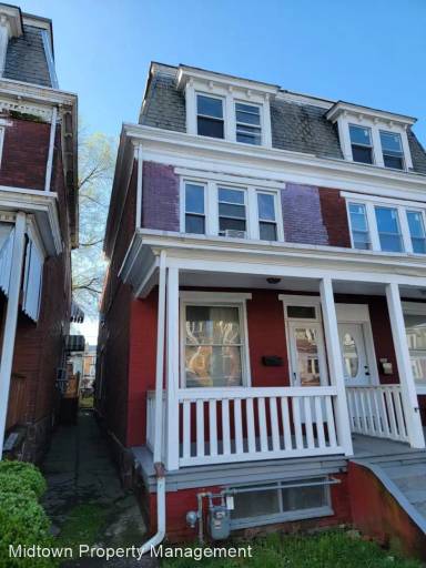 Main picture of 1827 Park St
