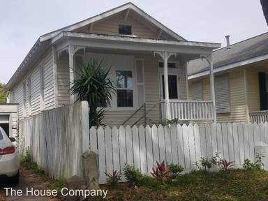 Main picture of 3616 Avenue P 1/2