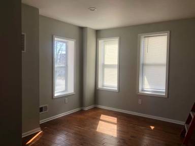 Main picture of 3404 W Mulberry St