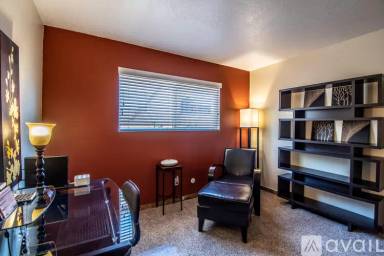 Main picture of 2708 N Dustin Ave
