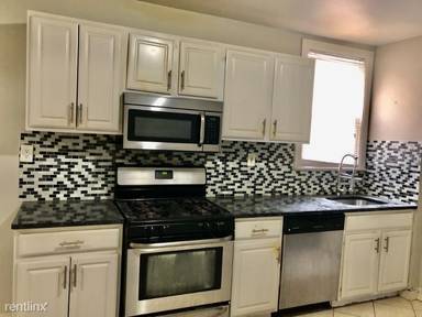 Main picture of 43 Dwight St