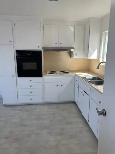 Main picture of 551 San Diego Ave