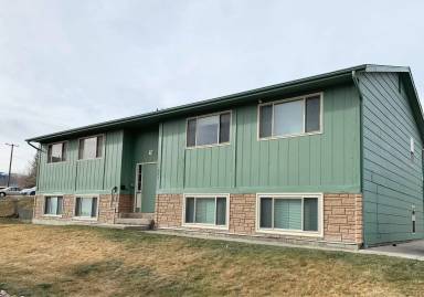 Main picture of 841 E 25th St